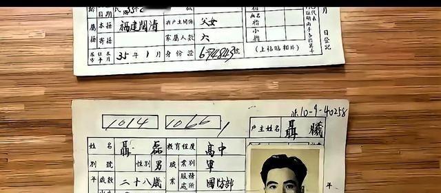 南京有个退休老师叫张敏，最近看电视剧《沉默的荣耀》时，总觉得剧里聂曦那人物很像外