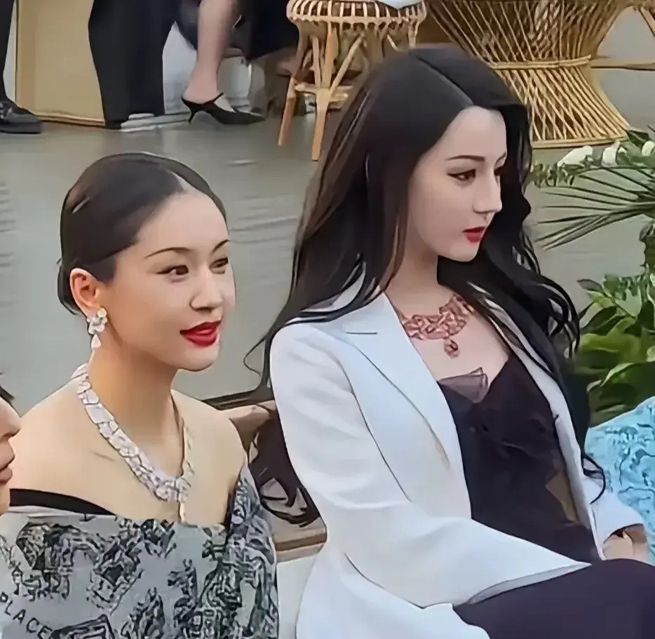 迪丽热巴要是能有好作品加持就好了​​​