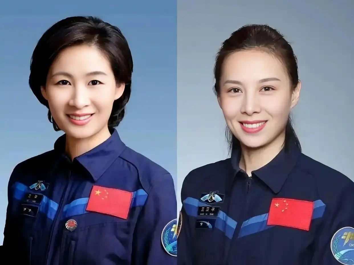 两位二上太空的女航天员，刘洋大校和王亚萍大校，两人作为中国的第二批航天员接触代表