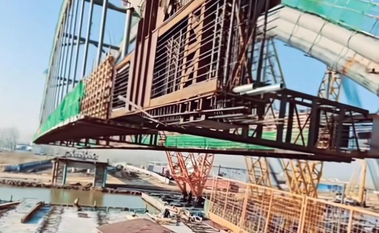响水月港大桥坍塌惊魂一刻！桥梁断裂现场曝光