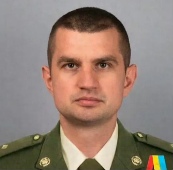 乌克兰国家安全局特种作战中心“A”（阿尔法）特种部队鲁斯兰・彼得连科中校在库