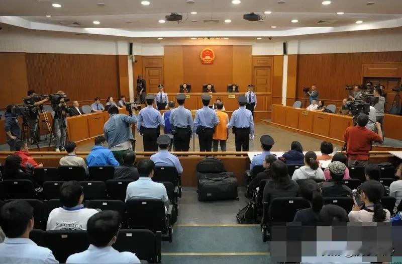 7月14日，央视新闻联播播出了《中央关于加强新时代审判工作的意见》。《意见》