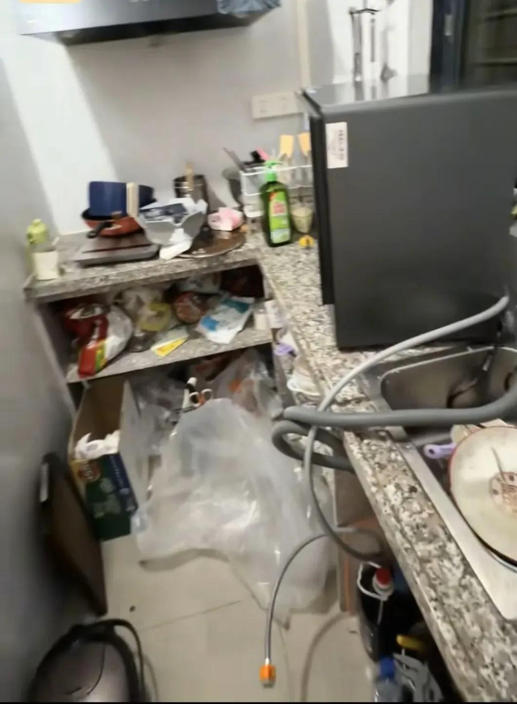 一开始我也以为不就是一千多的洗碗机吗买了就买了，给自己媳妇用有什么不行的，为什