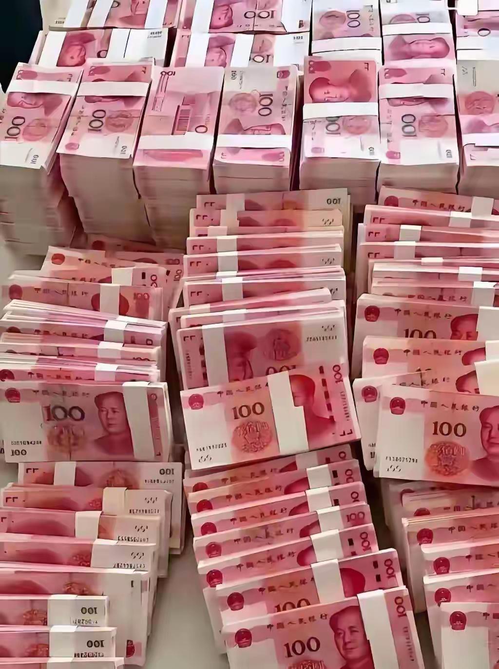 存款30万真能让人有底气。在这花钱如流水的时代，30万虽不算大富大贵，却能带来由