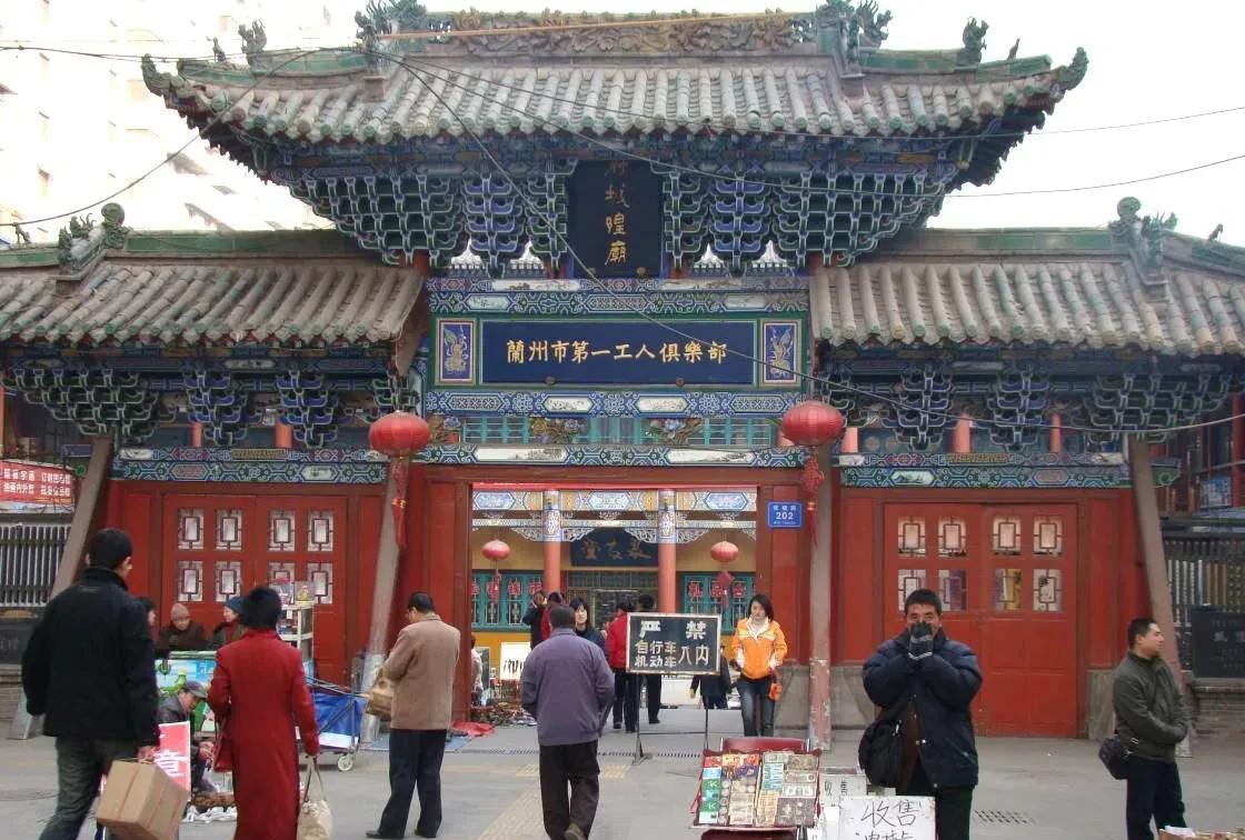 加快恢复兰州城隍庙和金天观，助力兰州文旅产业高质量发展。6月30日，兰州市政协第