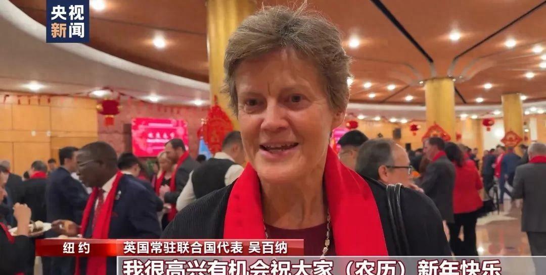 万万没想到，最近英国秘密情报处局长候选人，竟在中国当过老师！她不仅曾是湖北大学外