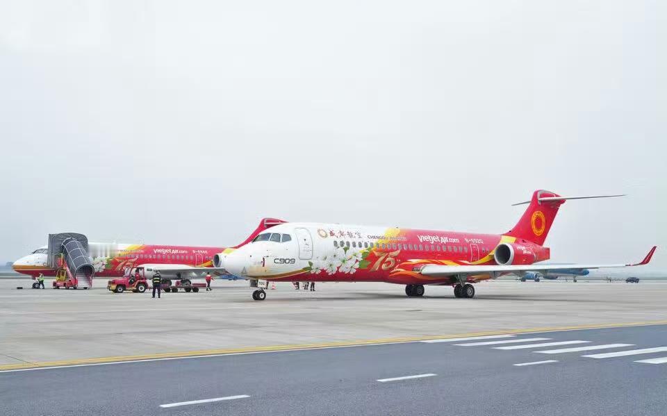 中国C909飞机非常受欢迎！越南越捷航空决定再次租赁两架C909！越捷航空将