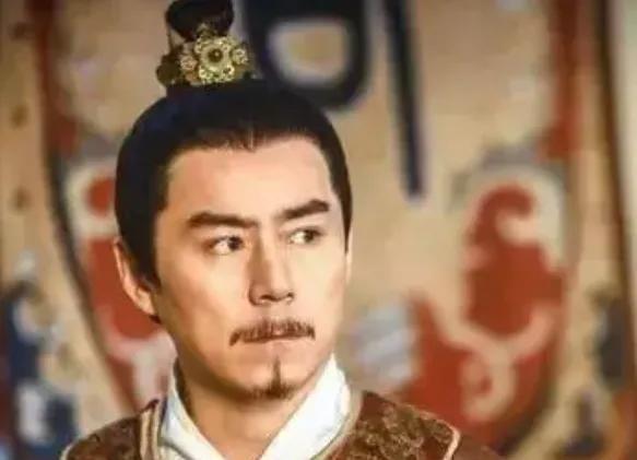 公元712年，太平公主被唐玄宗追杀。她带着男宠崔湜连夜出逃，在一个阴冷的山洞避难