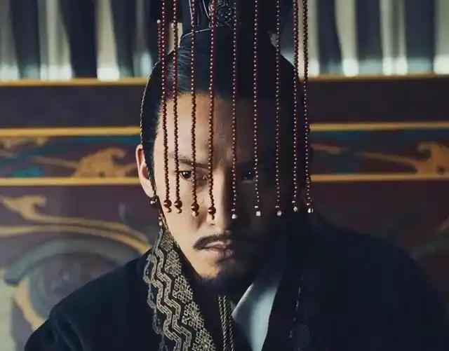 刘裕临终的担忧，比他想象的还要惨十倍公元422年6月26日，刘裕闭眼了。60