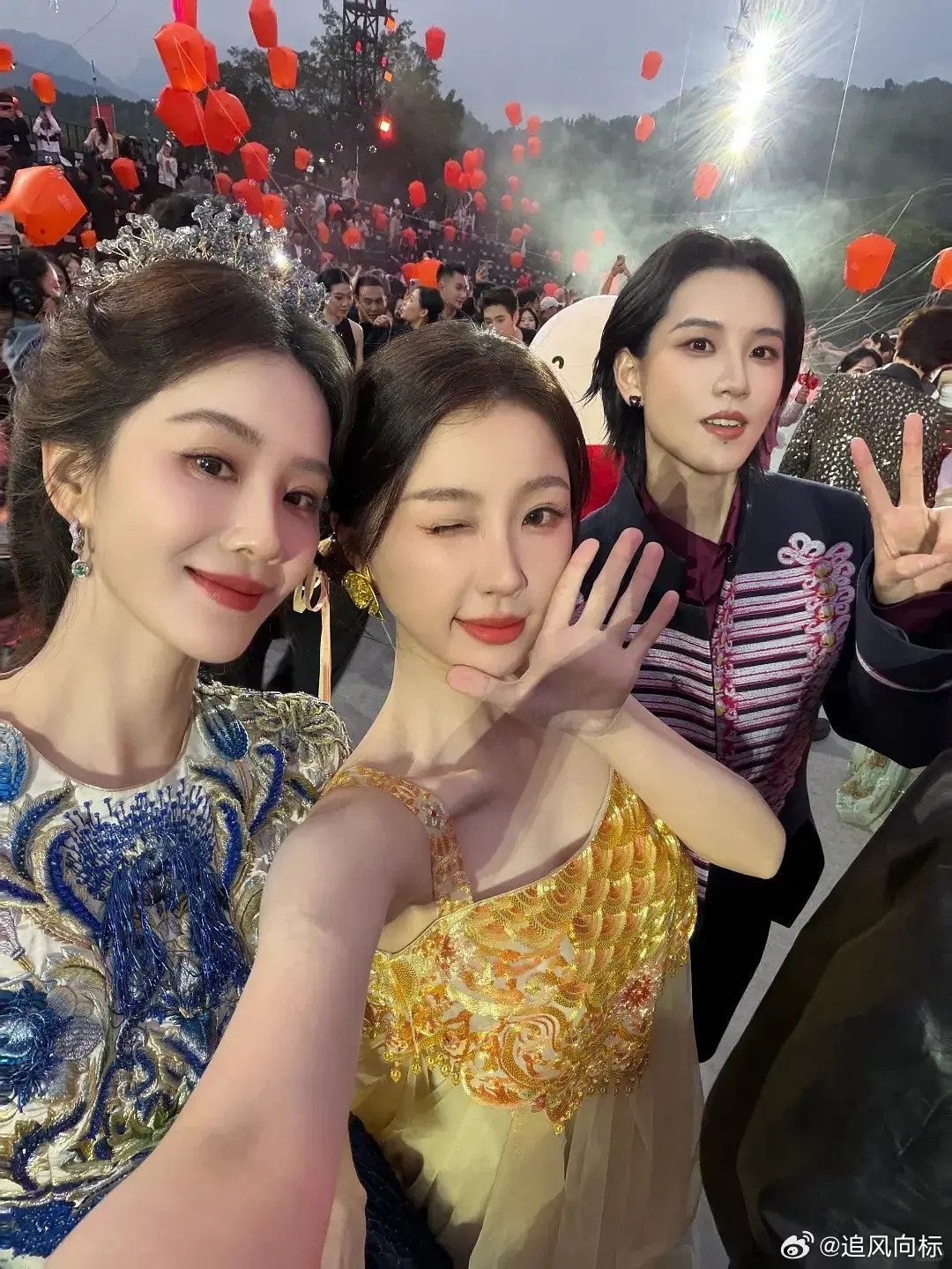 绝对美貌面前不存在镜头畸变这种事，在刘诗诗身上体现的淋漓尽致。