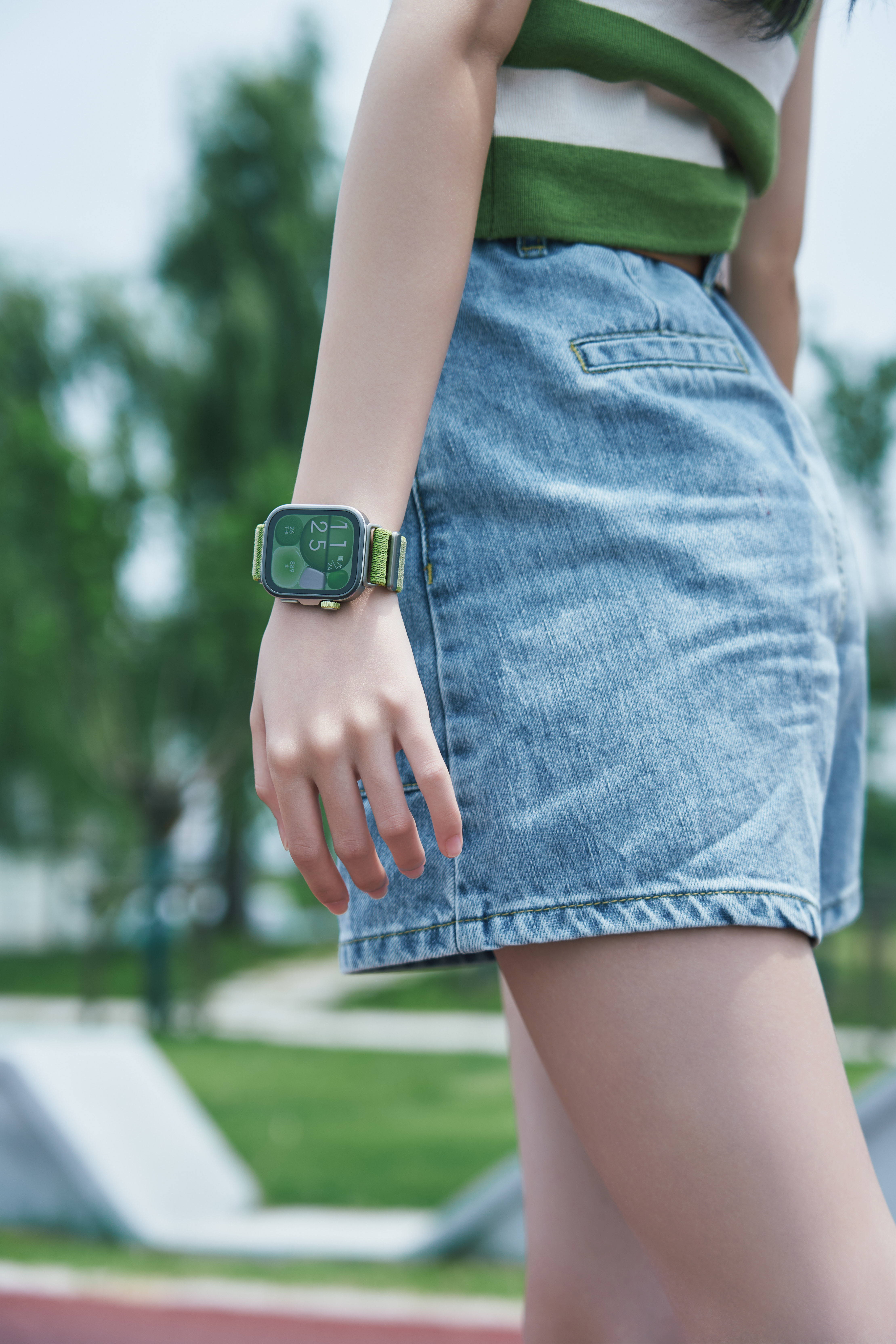这夏就FIT了这块FIT真的和夏天太搭了！虽然是FIT，但是功能一个不落，包括