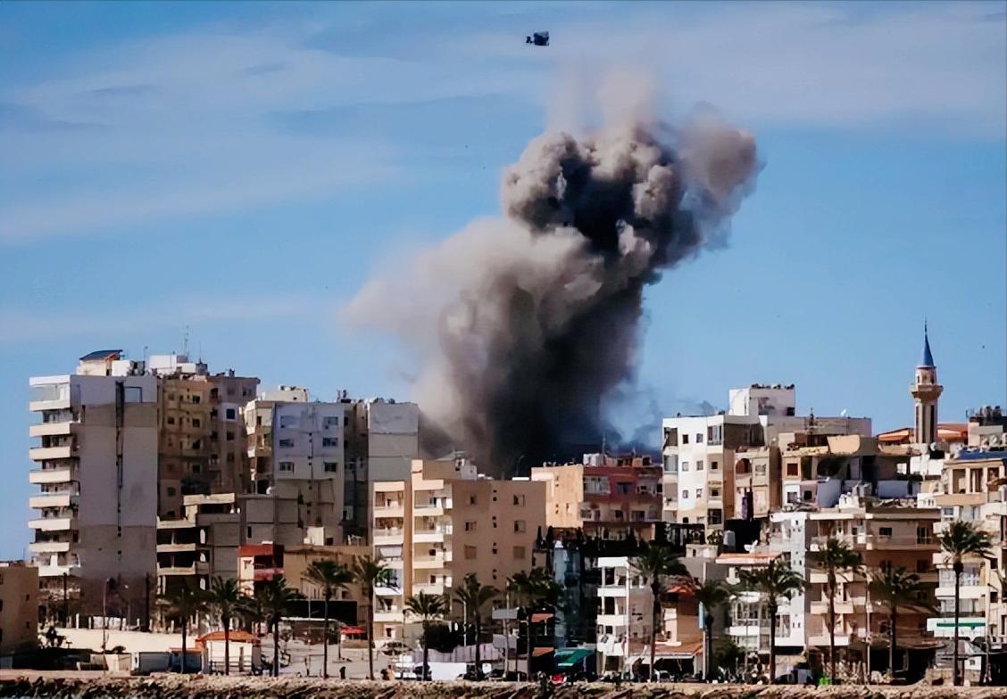 黎巴嫩太猛了，战火居然直接打进了以色列的核心地带，就连特拉维夫市中心的以色列国防