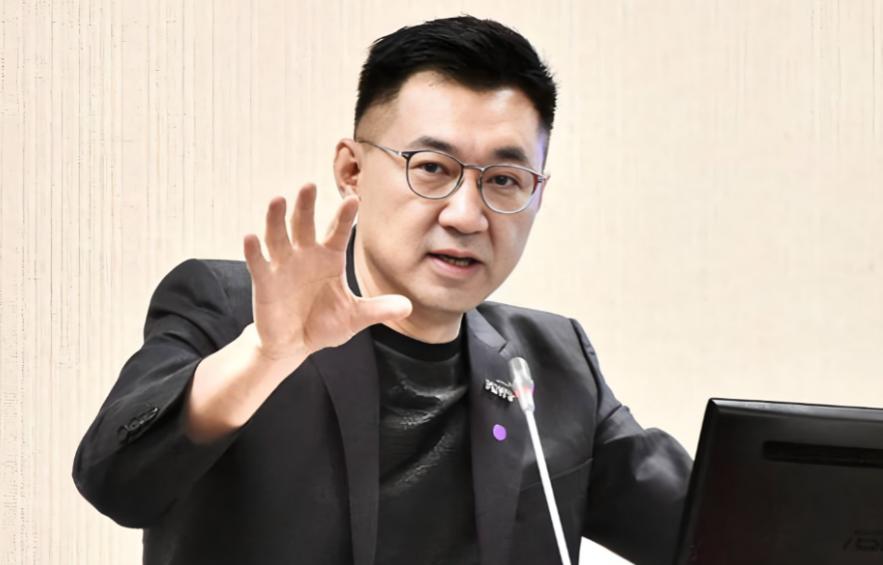 终于有人敢说实话了！5月16日，国民党核心人物、台"行政院副院长"江启