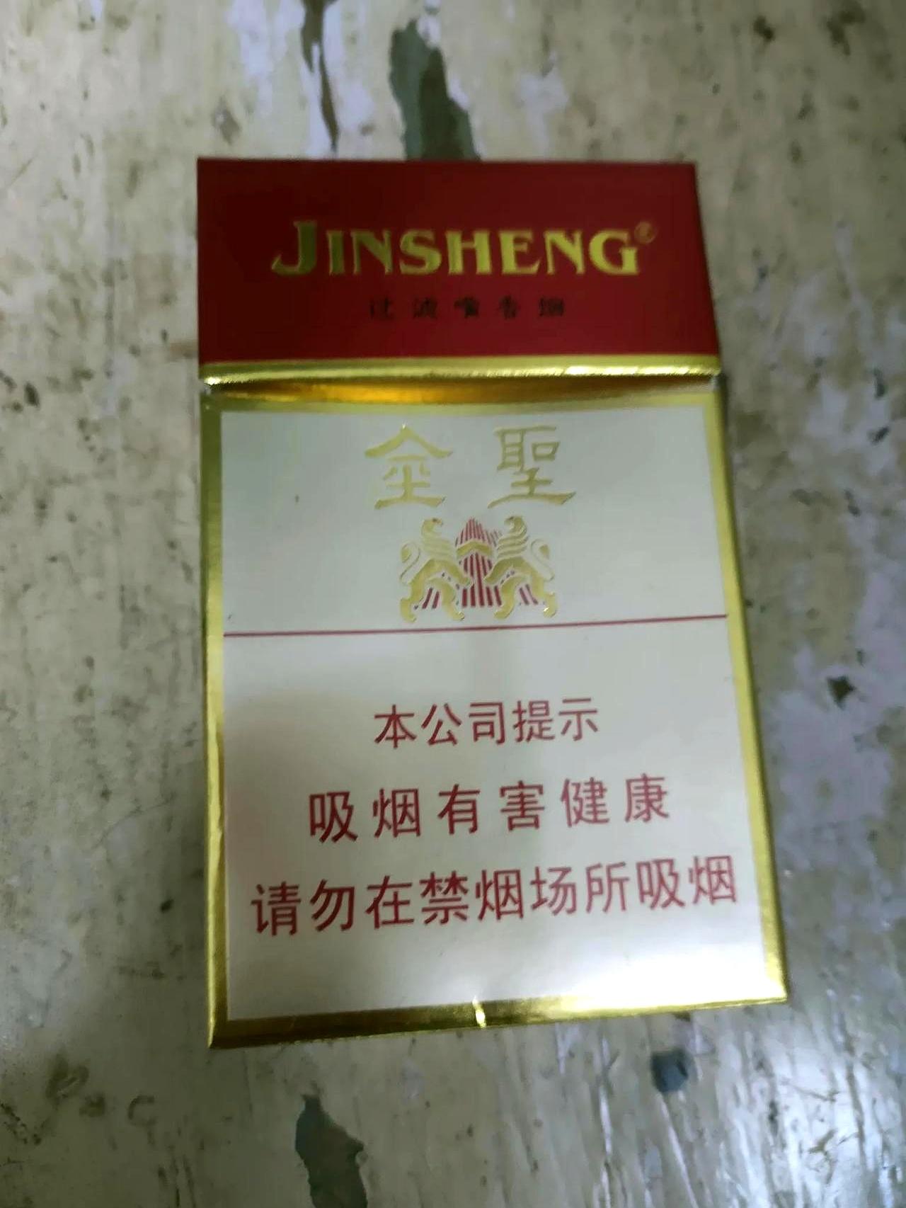夫妻俩在同一个厂打工却分开住宿舍，这事儿你听说过吗？我朋友马小娟两口子就是这样
