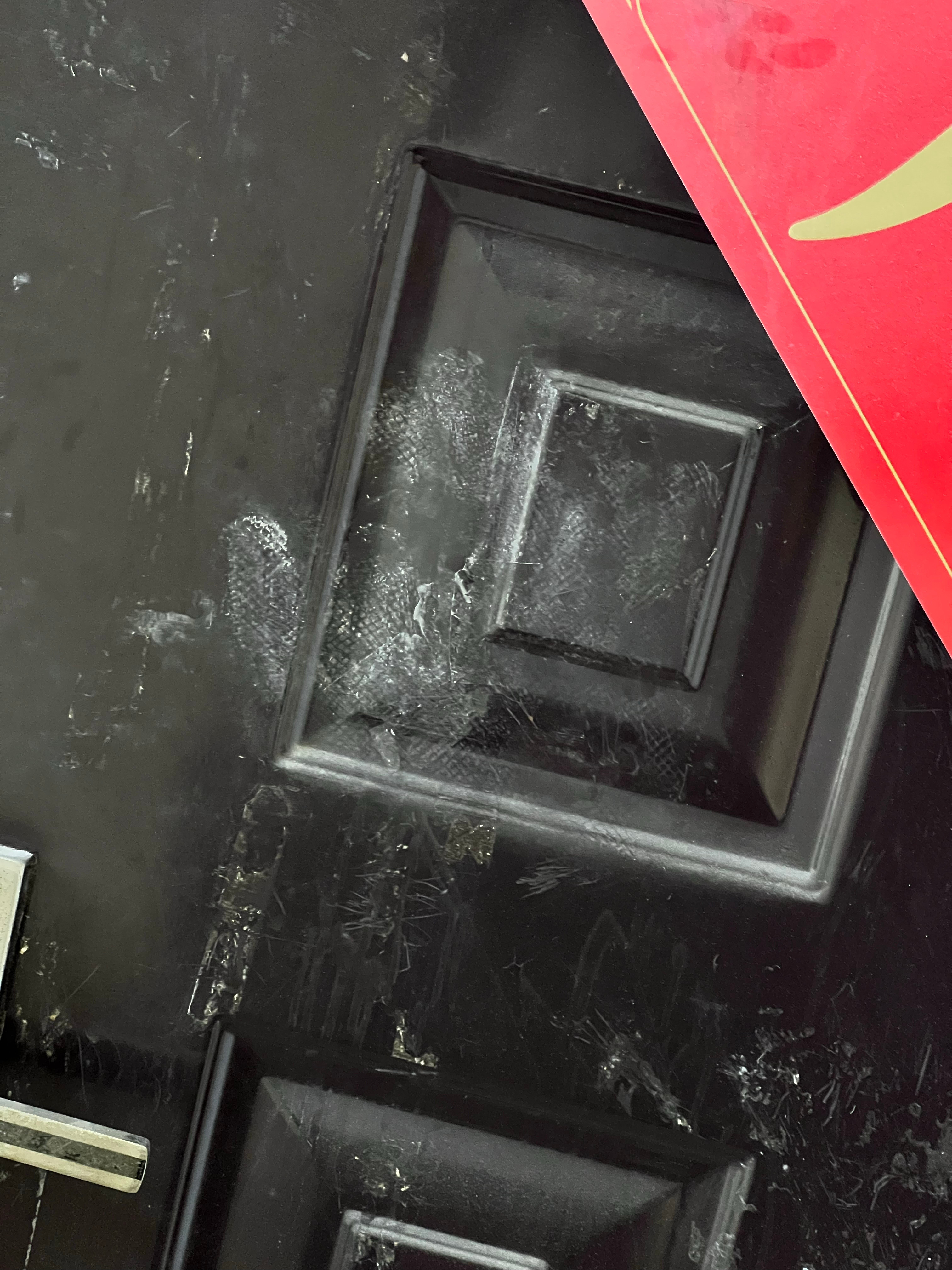 我丢，完蛋！我发现我真是倒霉体质去年的小区刚搬过去的时候邻居就在装修这次新搬来的