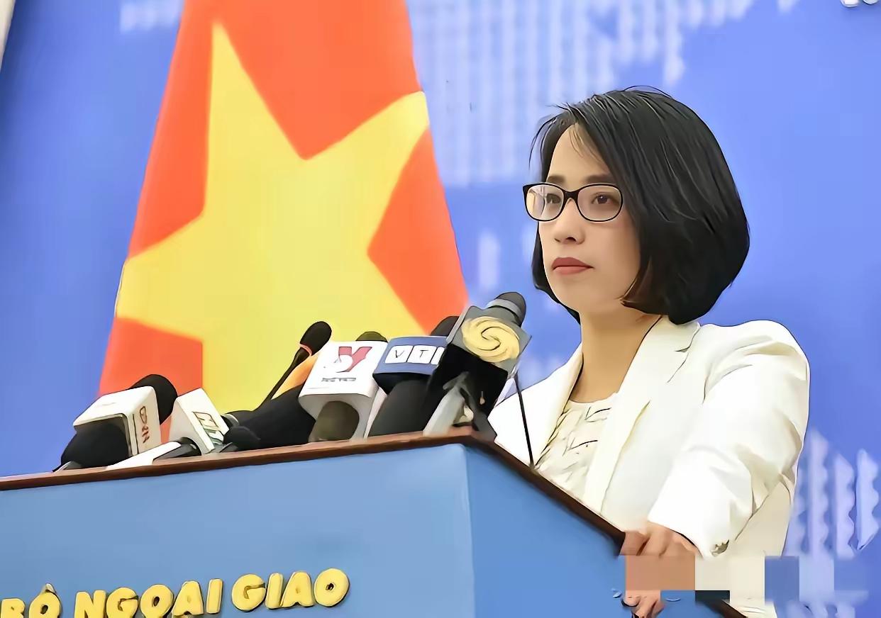 抗议无用！5月5日，越南外交部发言人范秋姮针对中国近期发布的南海禁渔令，正式