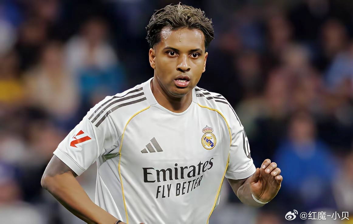 巴西国家队遭遇重创，罗德里戈的重伤让锋线雪上加霜，安切洛蒂这下可真是头疼了。皇马