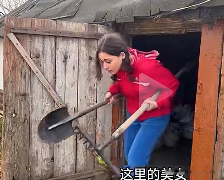 俄乌打了4年，乌克兰街头的美女去哪了？真相让人心酸又敬佩别再猜乌克兰美女都