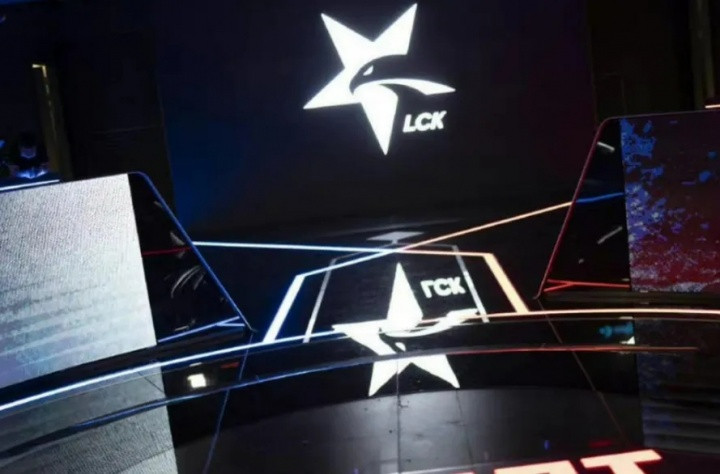 第一赛区实至名归? 15次S赛中有7次四强赛LCK内战!