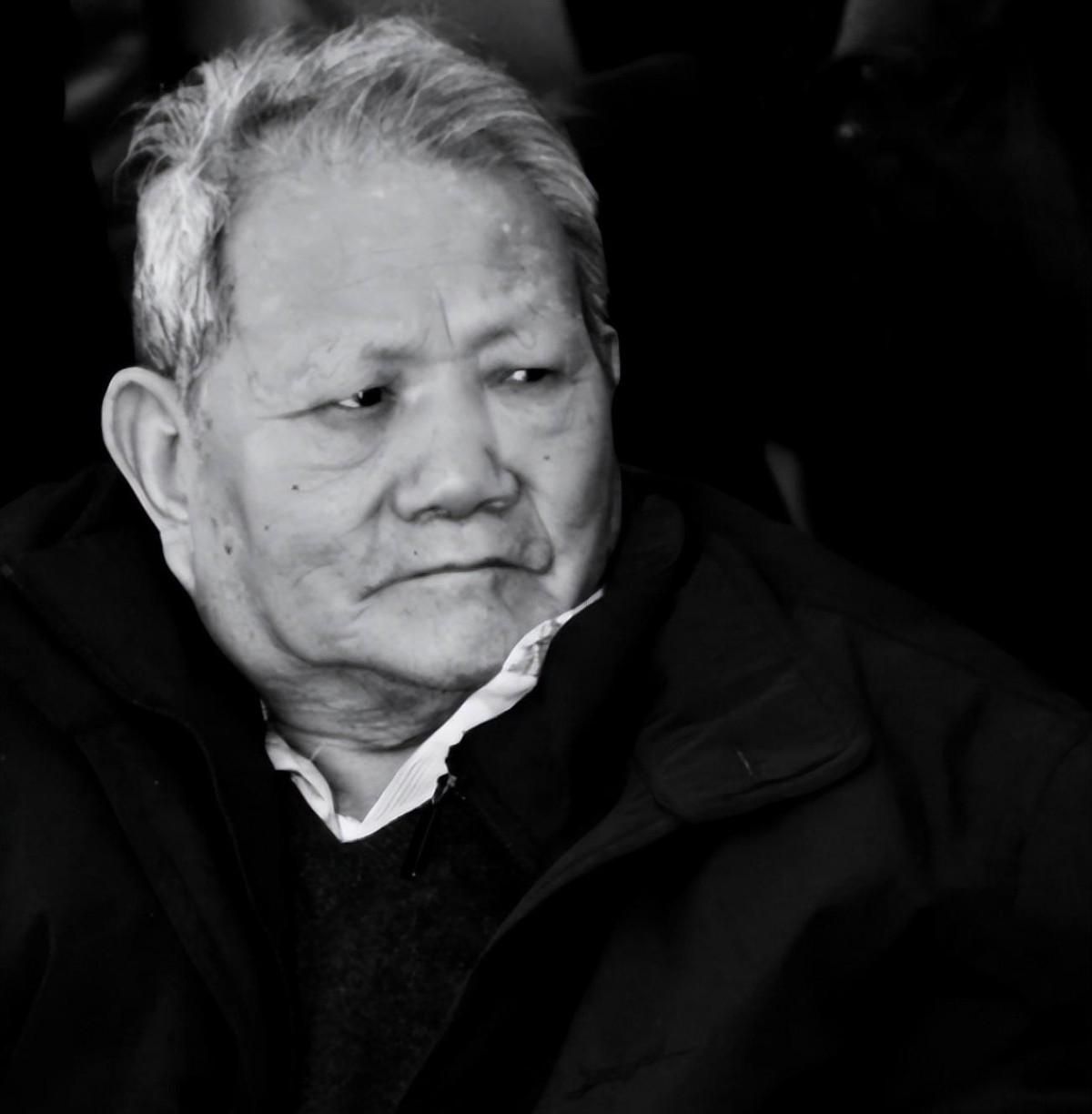 毛主席逝世43年后，李银桥儿子吐露：有一事主席去世也没原谅父亲“伯父，您这辈