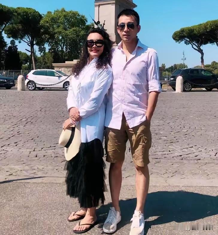 真是没想到汪公子一句“姓汪不姓张”蝴蝶效应这么大他一句话不仅堵亖了自