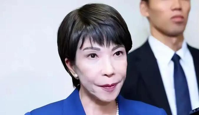 日本皇宫里藏着一块中国的"主权石"，上面29个字，日本人看了117年，却始终不愿