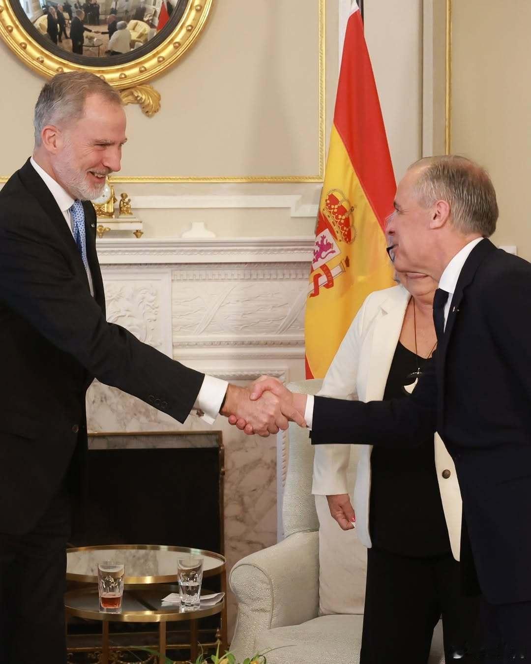 西班牙王室🇪🇸🇨🇦5月19日~5月21日，费利佩国王对加拿大正式访问。