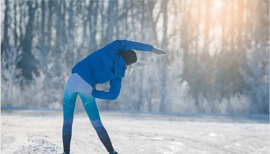 冬天最快减肥的核心是“控热量+保代谢+少囤脂”，饮食上需以高蛋白（鸡胸肉、鱼虾、