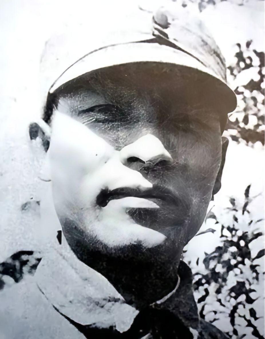 1948年，彭雪枫的遗孀林颖改嫁了，她嫁给了马列，一个不符合结婚条件的青年军官，