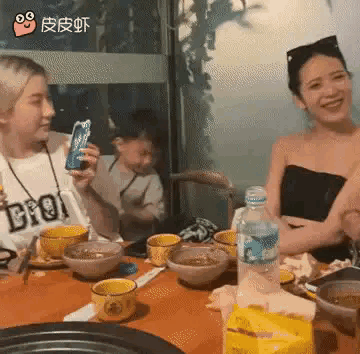 小朋友这么会玩，是天生的还是跟他爹学的？