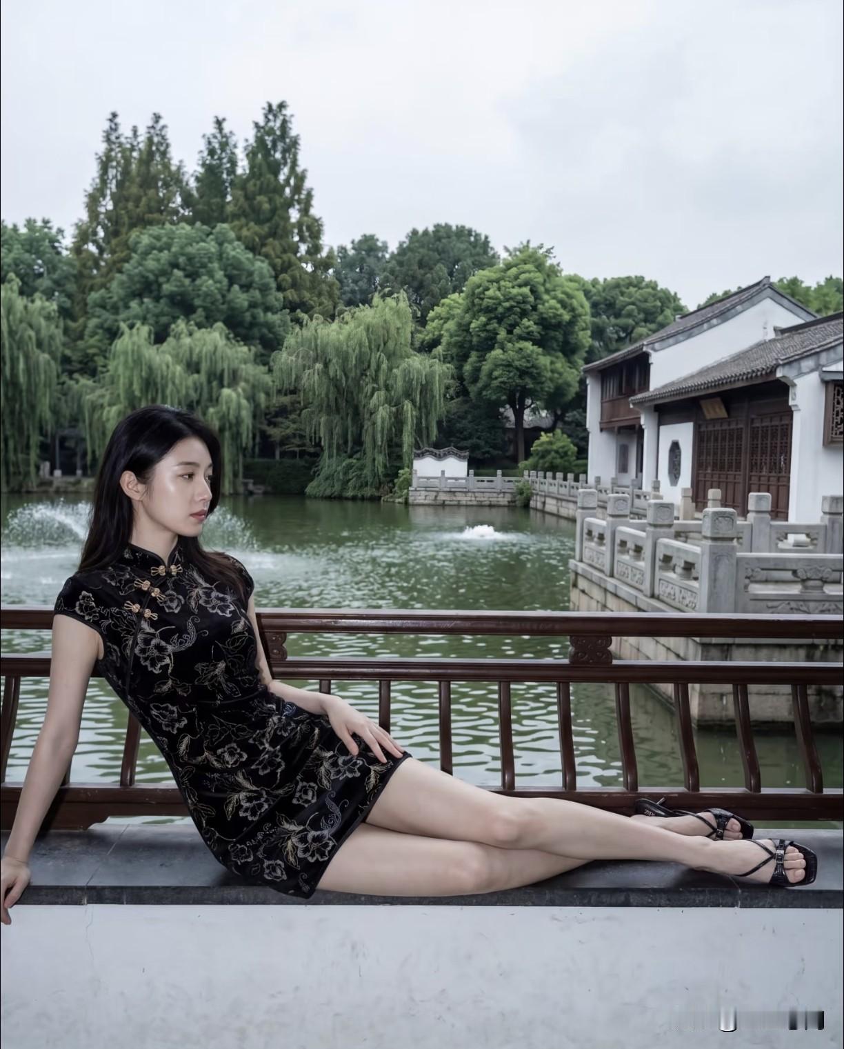 一位社会学专家指出:“男人再缺女人，也不要去碰这两种女人，谁碰谁倒霉。第一