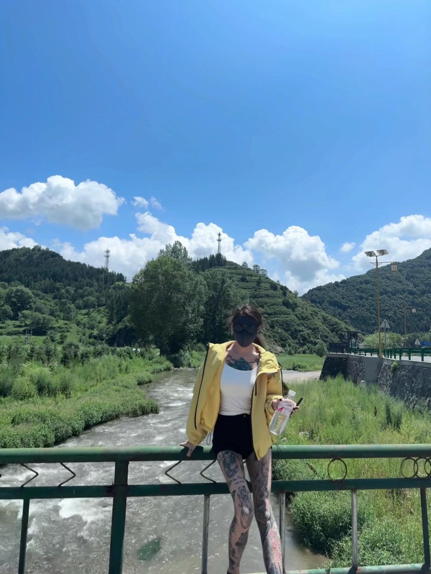 住进风景里