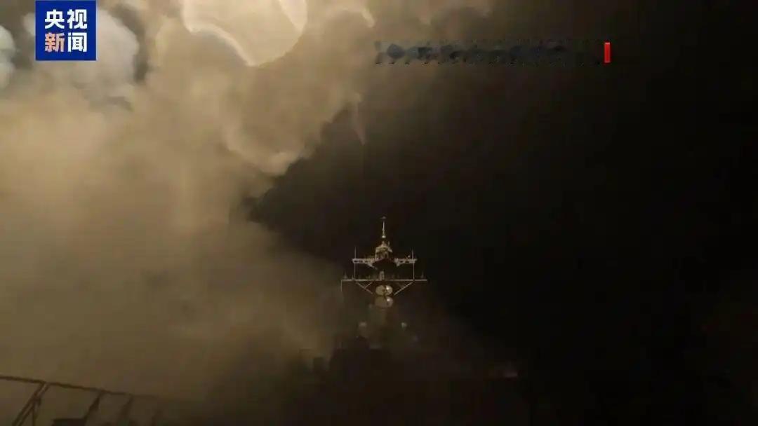伊朗不忍了！7月14日，据伊朗媒体透露，伊朗最高领袖的军事顾问雷扎伊公开表示：