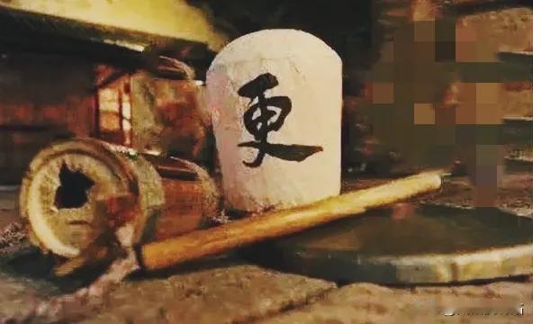 在古代深夜为什么一定要打更，晚上安安静静的睡觉不好吗？要是无人打更后果是很严重的