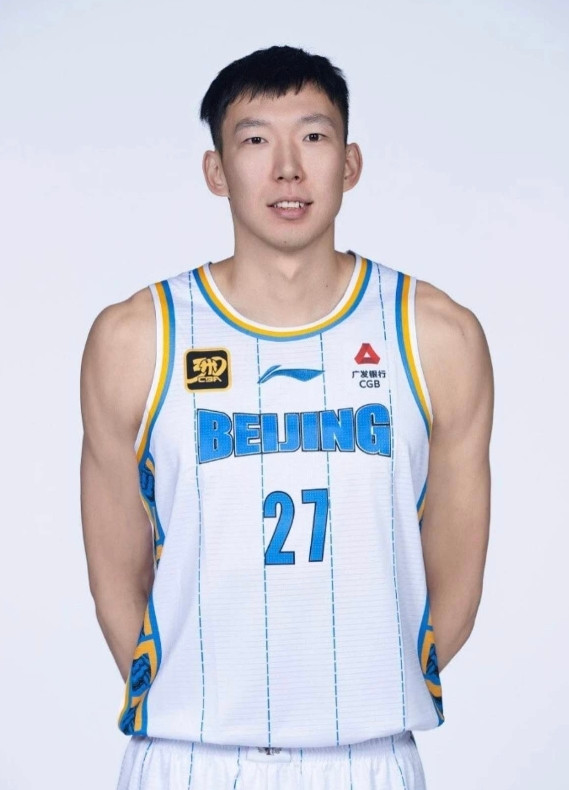 北京北汽101-87浙江广厦，不得不承认的8个事实1、周琦不是不行，只要保持