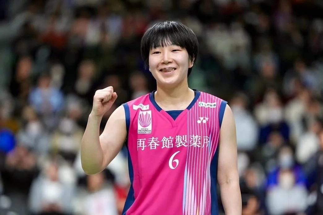 刚刚结束了一场2026年泰国羽毛球公开赛女单决赛激烈较量，女单2号种子、世界排名