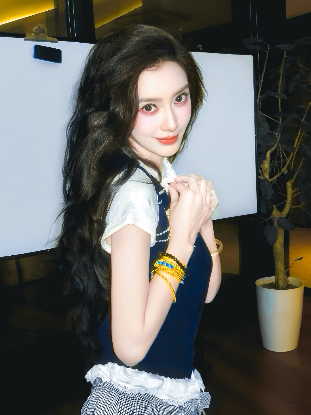 🔸angelababy｜拉飞姆等你下课一起走好吗🎧♪‧⁺