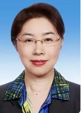 印度人可能要失望了！2026年1月15日，亚投行首任行长金立群正式届满卸任，接任