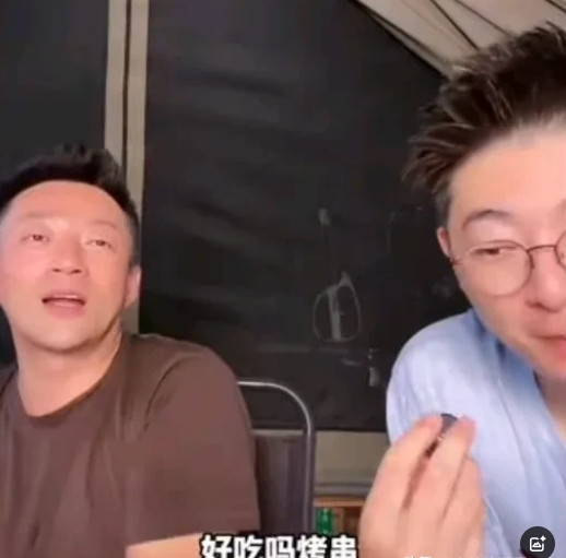 太欺负人了，昨天汪小菲直播，跟儿子互动，遭遇网友怒斥，认为汪小菲不应该在