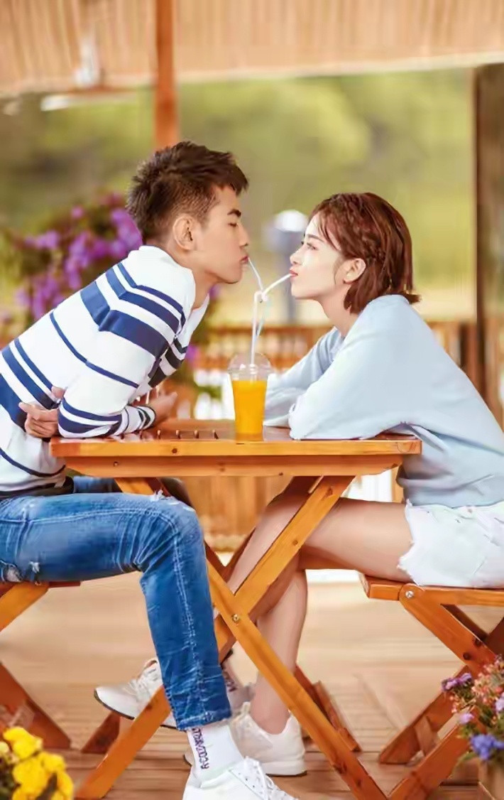 37岁阚清子晒孕晚期美照！戴珍珠项链珠圆玉润，像个小富婆超可爱