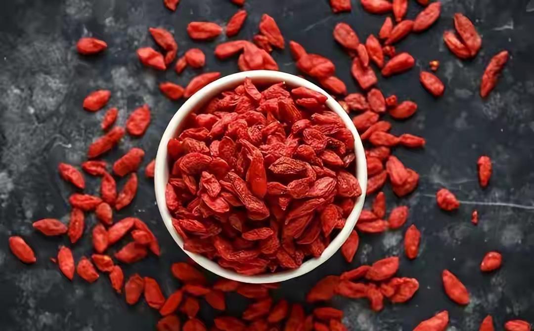 枸杞补肾虽好，教你几种搭配，效果好，还不上火枸杞补肾虽好，但你知道吗？单靠它