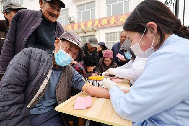 过了60岁的人, 不管血糖高不高, 建议常吃这几种蔬菜, 预防糖尿病