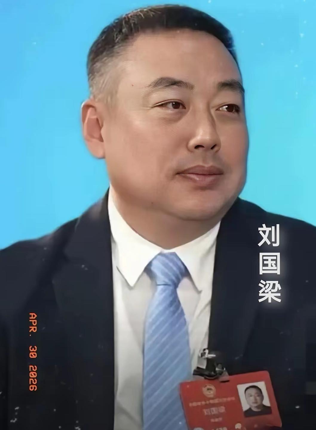 真的太颠覆认知了！单看面相、气质和身材，这六人个个端正体面、儒雅大方，看着完全没