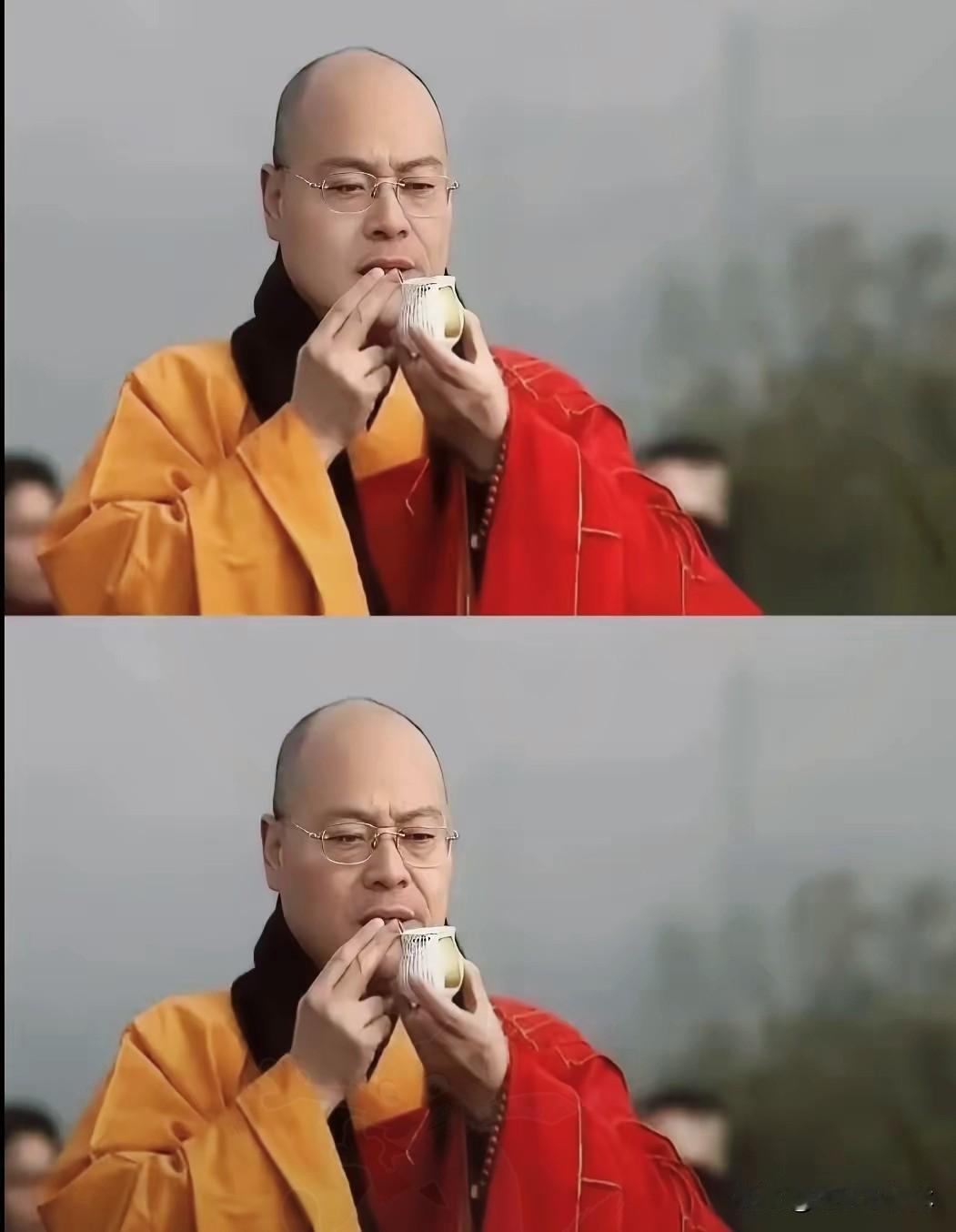 灵隐寺方丈以前竟然是开7路公交车的，这履历的反差简直绝了。当年那车厢里挤得跟