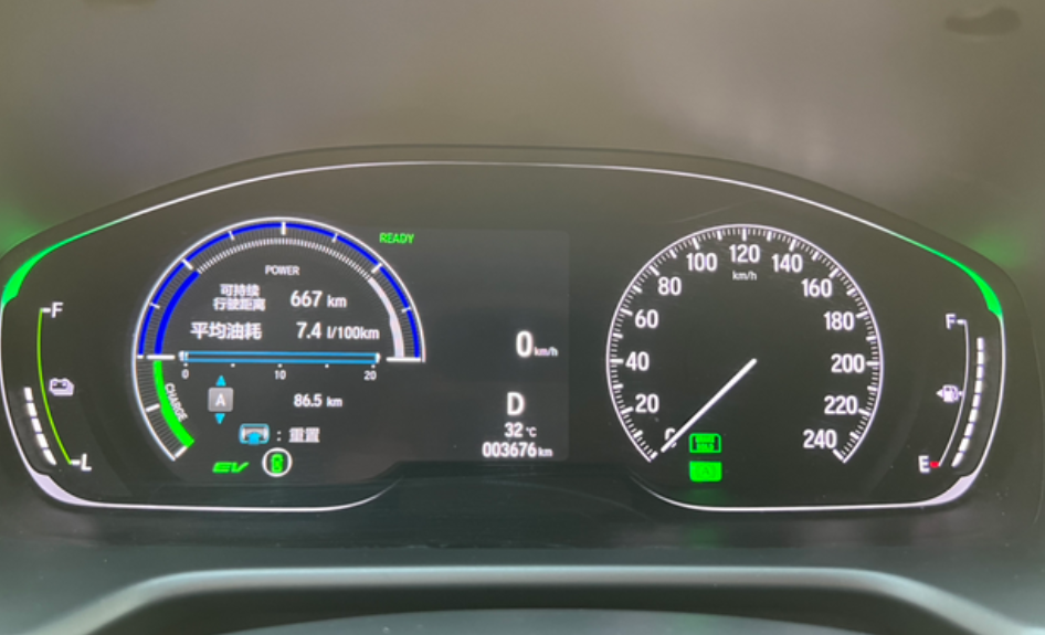 有谁的混动油耗有我高吗雅阁混动锐智版，也开了3600多公里了，感觉这油耗跟普通