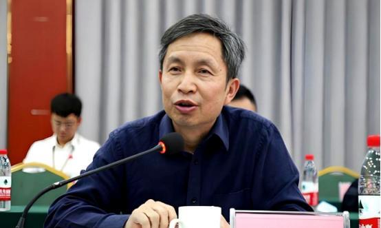 偷不了技术，就开始偷人？没想到，中国稀土副总经理廖春生，杨国安等高管纷纷辞职，有