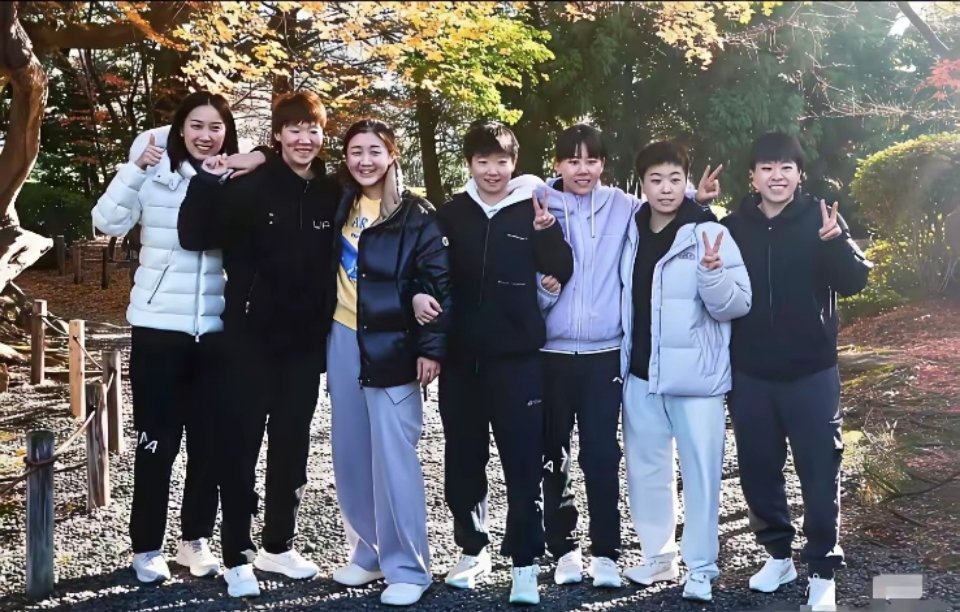 你能认识几个？…这是在陈幸同的社媒中分享的一张照片，从左到右依次：钱天一、王曼昱