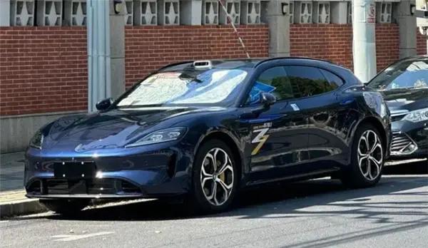 小米SU7最强对手来了？尚界Z7T谍照曝光，定位猎装轿跑3月底发布最近一款被看