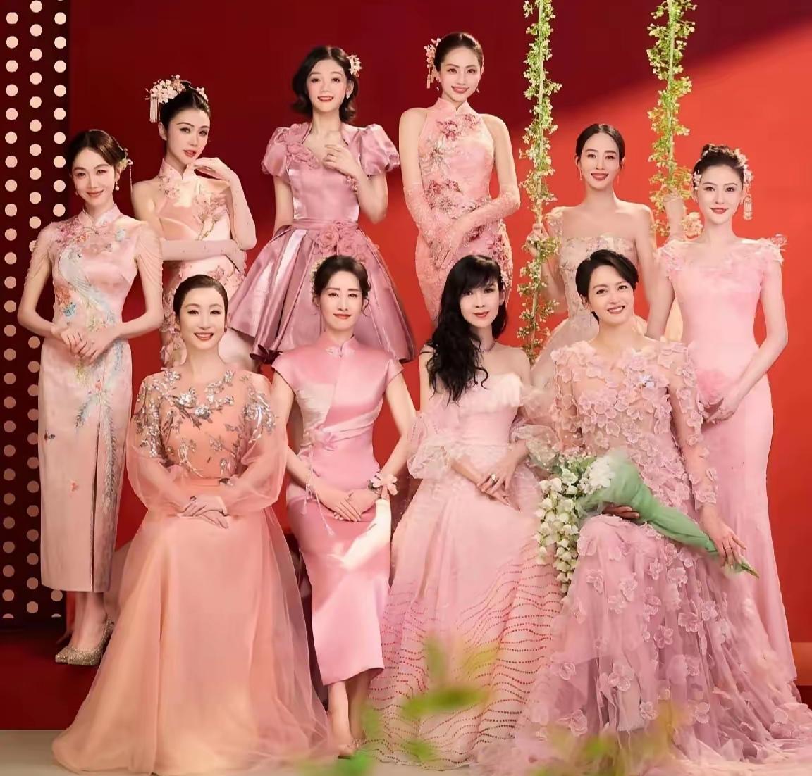 这种露胳膊露肩膀的改良旗袍还不如以前的老式旗袍好看。旗袍在于端庄典雅，在于古典