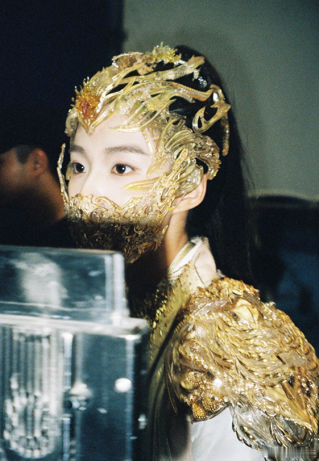 卢昱晓就这个战神明献爽！卢昱晓｜​​​